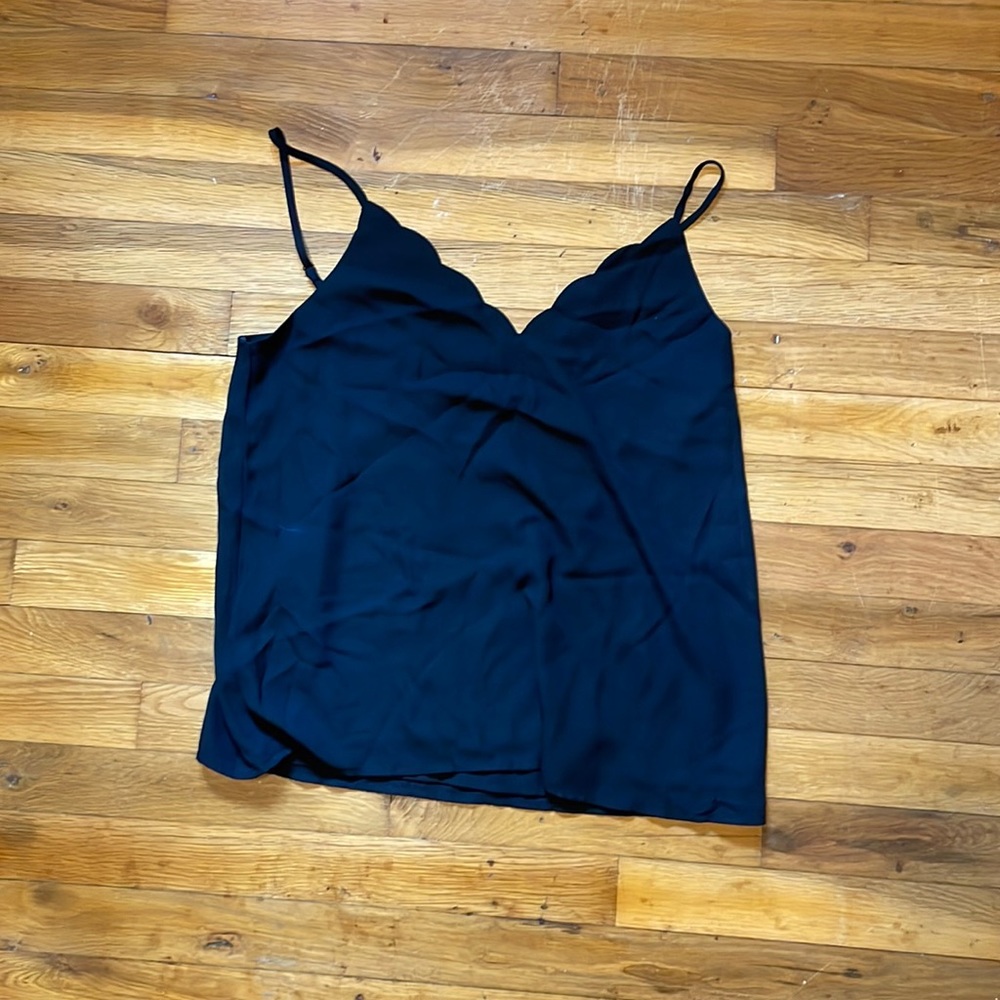 Socialite black top